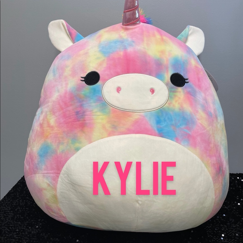 Esmeralda Squishmallow 24” Personalize